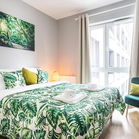 H2 Apartment- Gasiorowskich 4 - Parking Podziemny - Self Check In 24H - Mtp Targi - Pkp - Sklep Netto W Budynku Πόζναν Εξωτερικό φωτογραφία